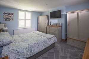 Bedroom- click for photo gallery